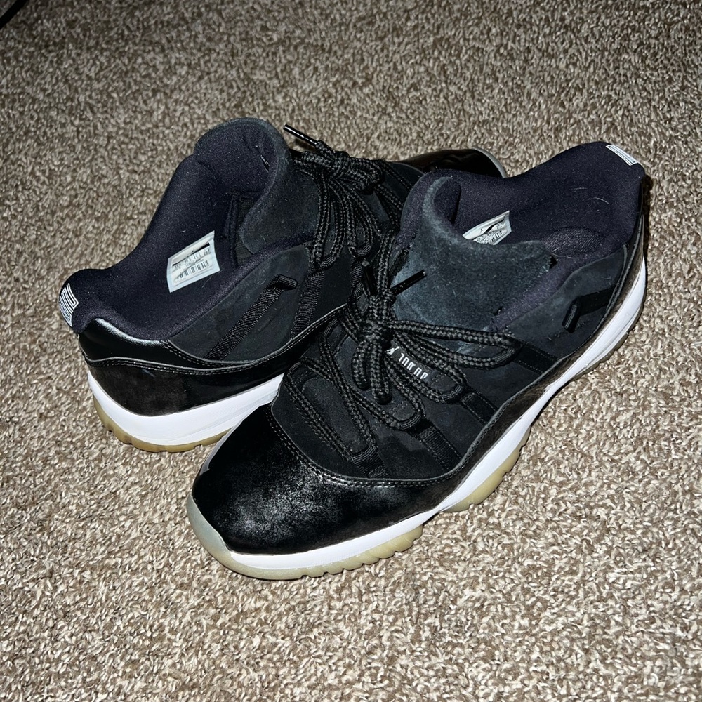 Jordan Retro 11 Low (Barons) 2016 Black White Shoes
